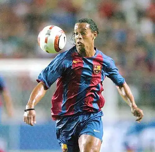 张志磊被卡 张志磊被卡